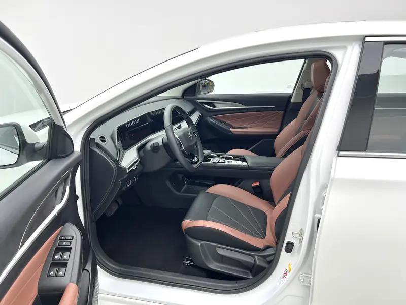 Changan PLUS 1.4 T DCT — фото 17