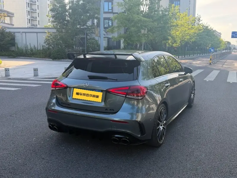 Mercedes-Benz A-Class AMG A 35 4MATIC — фото 6