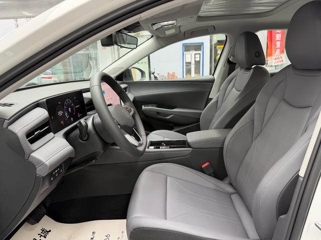 Volkswagen Lavida id 4392370 из Китая 10