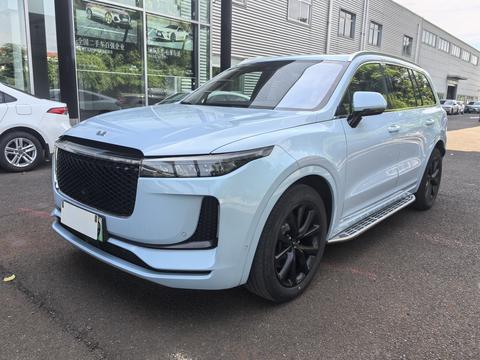 Li Auto ONE