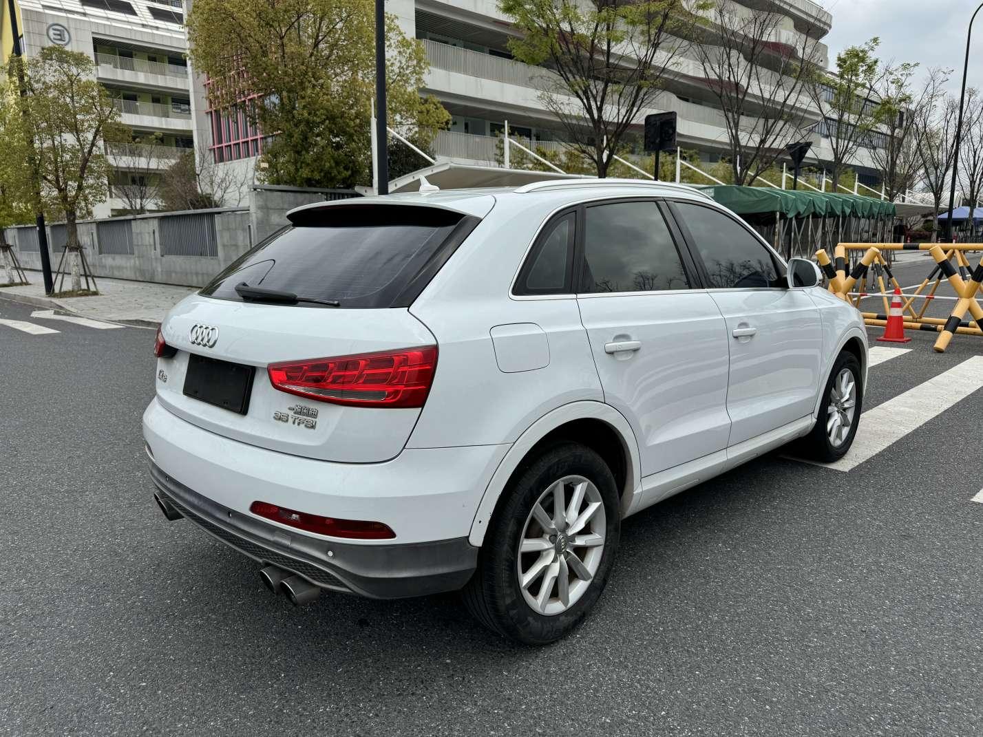 Audi Q3 — фотографии объявления, Фото 5