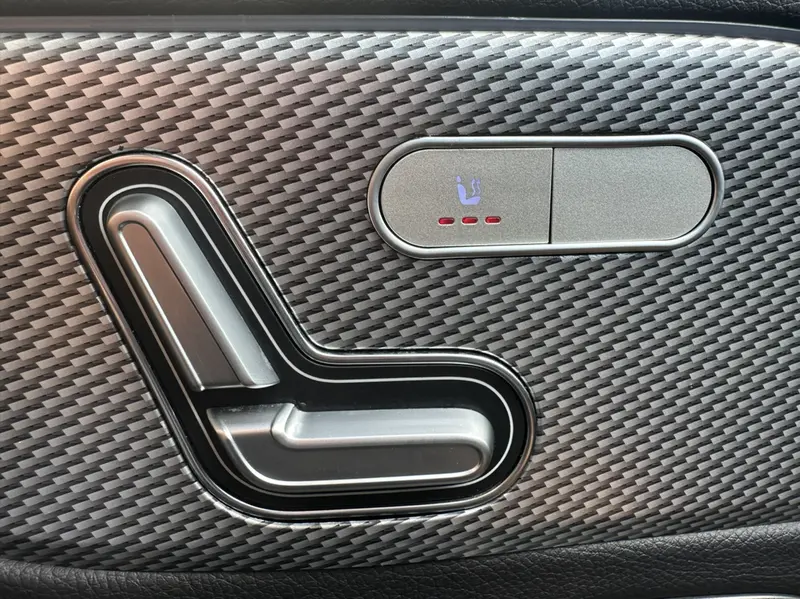 Mercedes-Benz GLA — фото 10