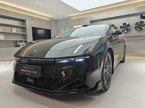 Lynk & Co 10 EM-P