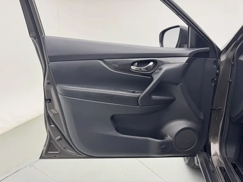 Nissan X-Trail — фото 18