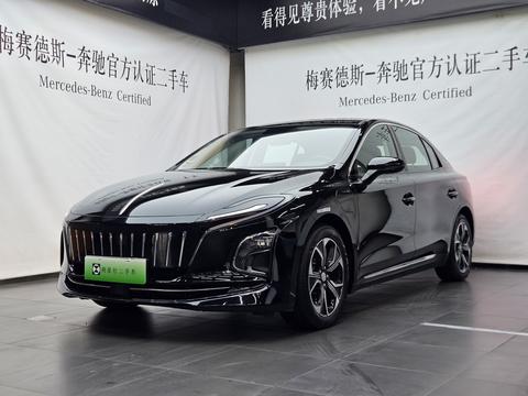 Hongqi E-QM5