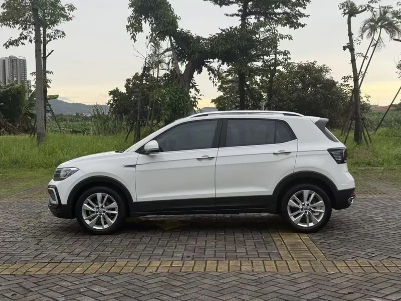 Volkswagen T-Cross — фото 4