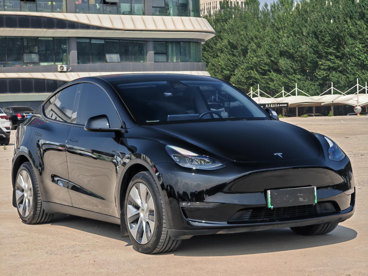 Tesla Model Y — фотографии объявления, Фото 15
