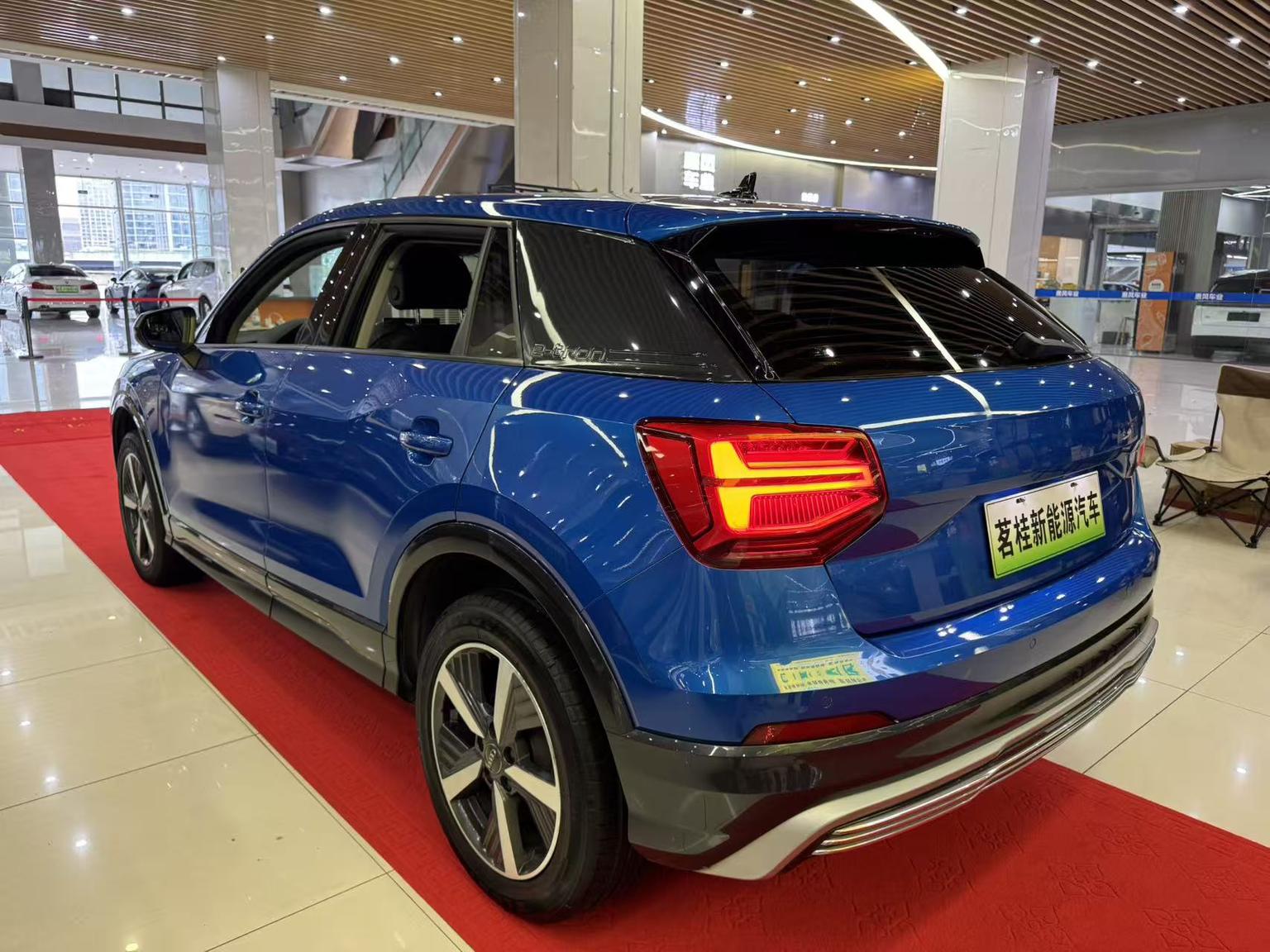 Audi Q2L e-tron — фотографии объявления, Фото 5