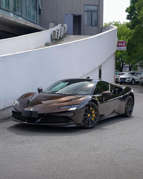 Ferrari SF90