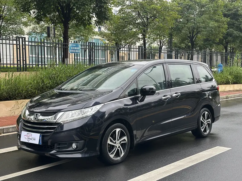 Honda Odyssey 2.4 L Luxury