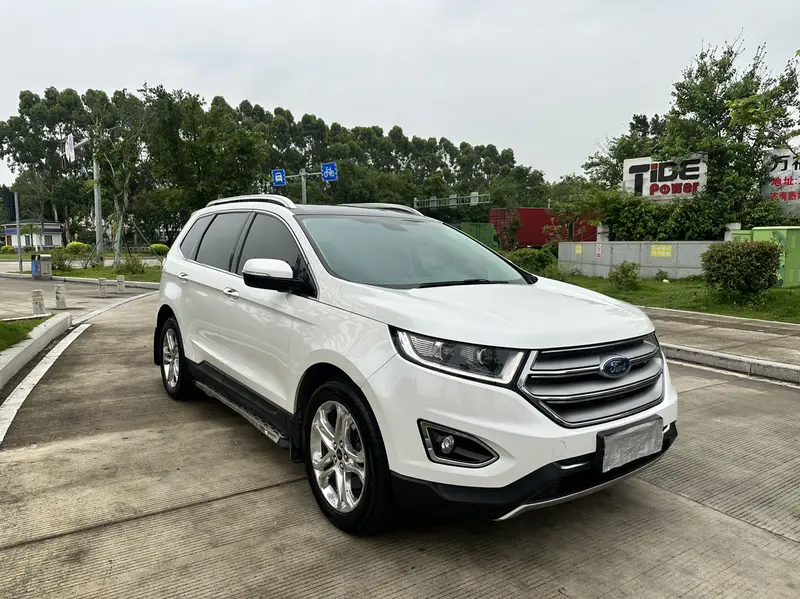 Ford Edge — фото 3