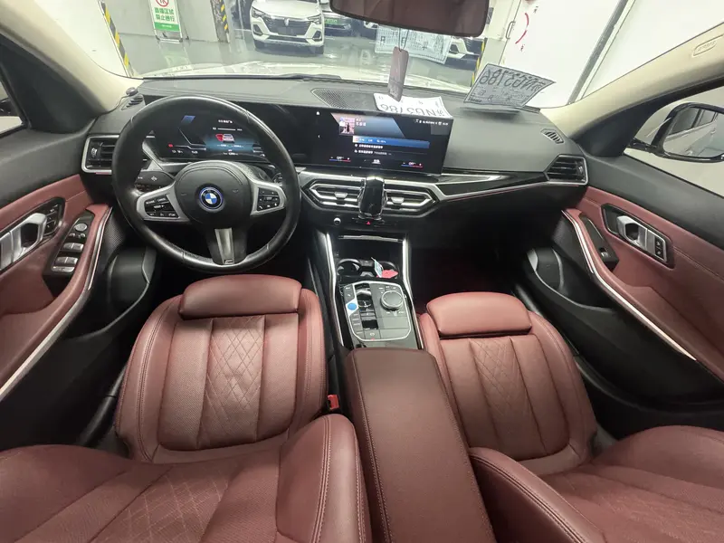 BMW i3 — фото 7