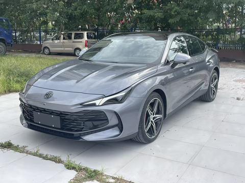 MG MG7