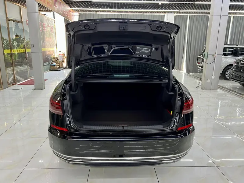 Volkswagen Passat — фото 12