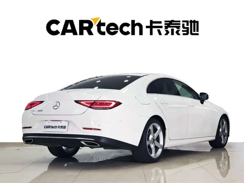 Mercedes-Benz CLS — фото 6