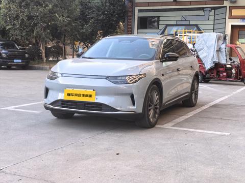 Leapmotor C11