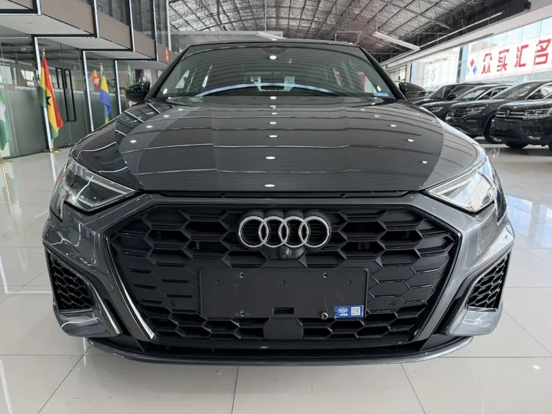 Audi A3 — фото 2
