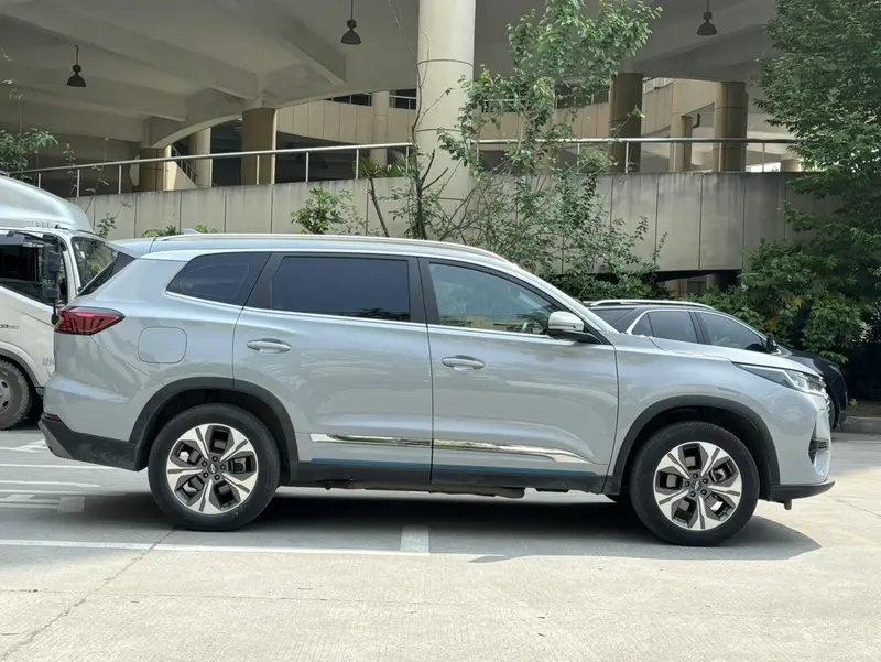 Chery Tiggo 8 PRO PHEV 1.5 T DHT — фото 8