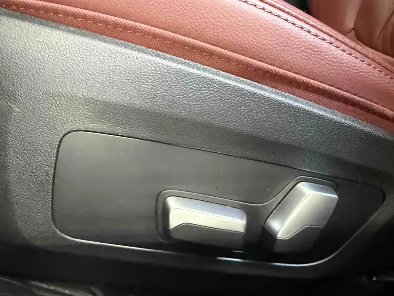 BMW 3 Series — фото 12