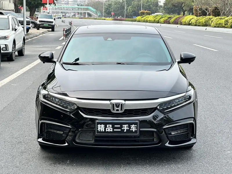 Honda Inspire — фото 2