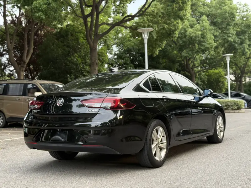 Buick Regal — фото 6