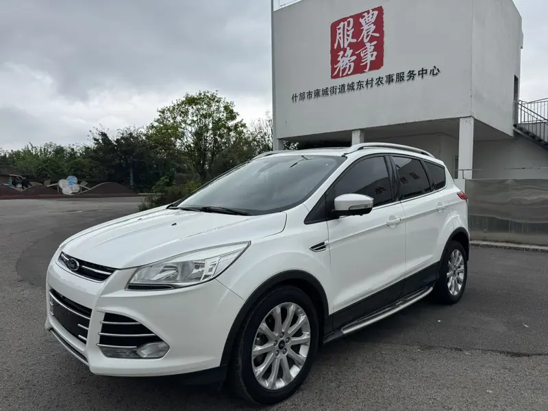 Ford 1.5 L GTDi 2 WD — фото 1