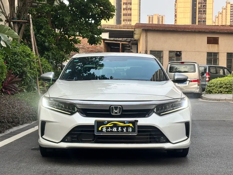 Honda Inspire — фото 2