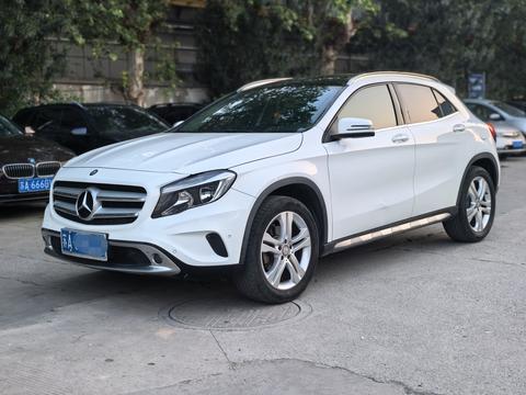 Mercedes-Benz GLA 2015 GLA 200