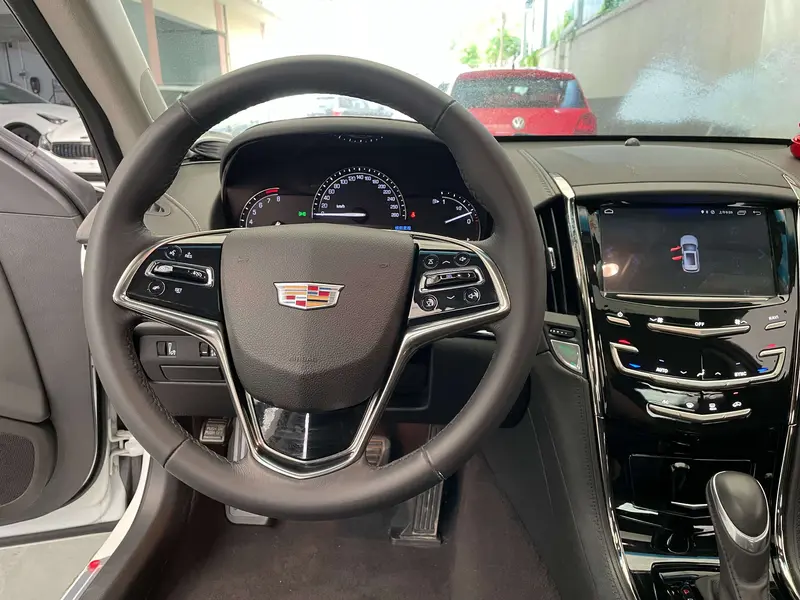 Cadillac ATS-L — фото 10