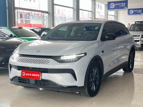 Leapmotor C11