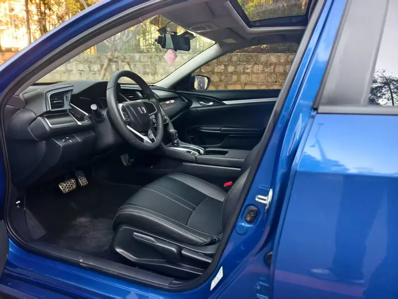 Honda Civic 240 TURBO CVT — фото 9