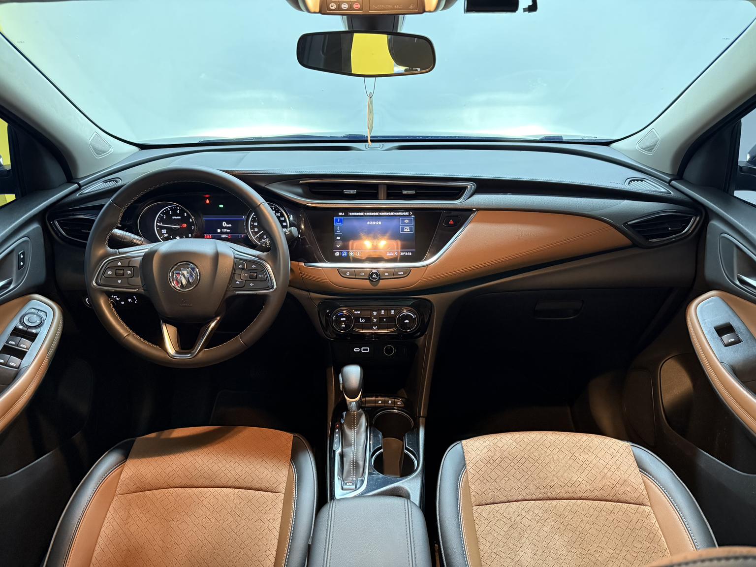 Buick EncoreGX — фотографии объявления, Фото 10