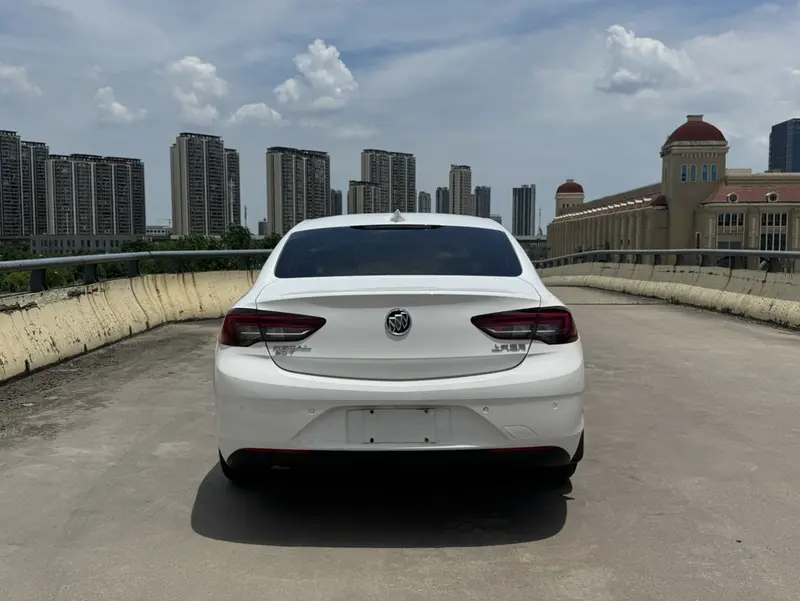 Buick Regal — фото 4