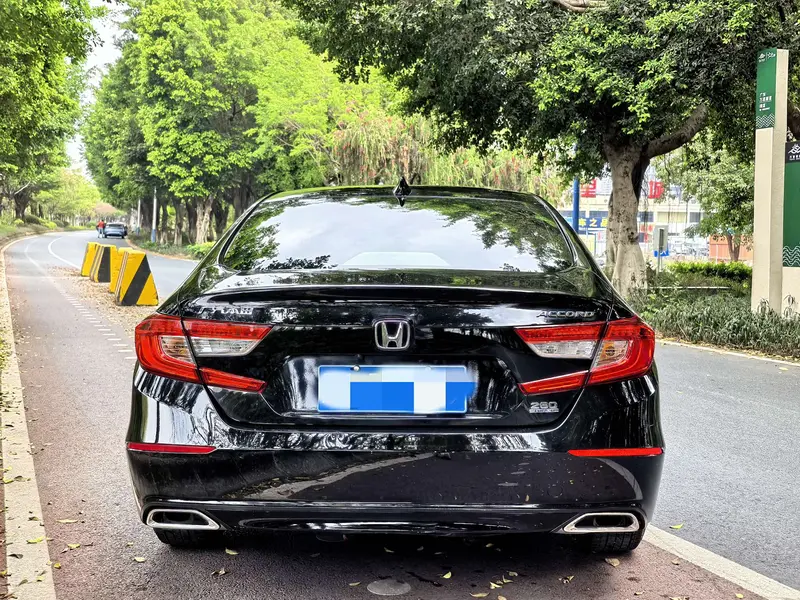 Honda Accord 260 TURBO Elite VI — фото 4