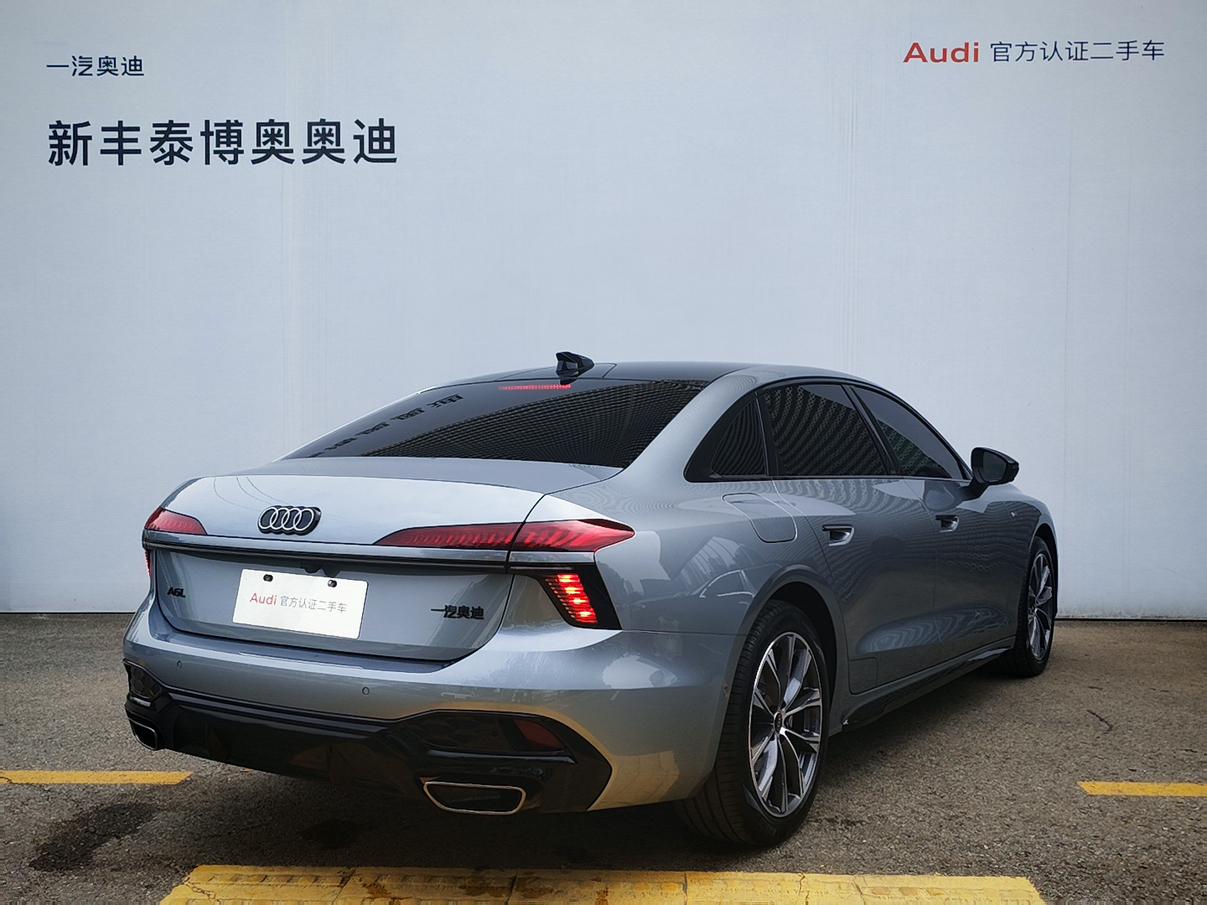 Audi A6L: фотография 6 из 25