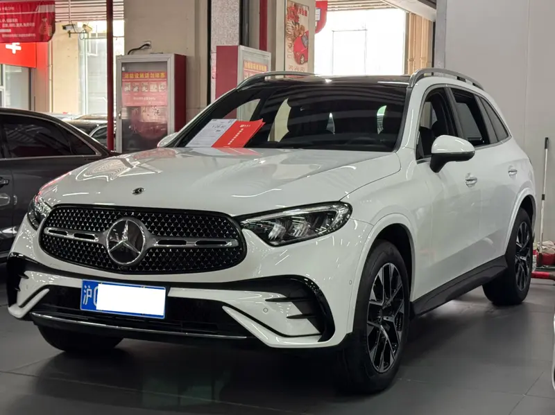 Mercedes-Benz GLC 260 L 4 MAT IC Luxury 5