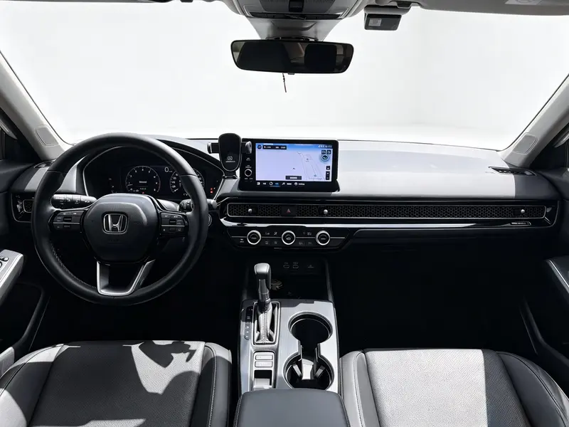 Honda Integra 240 TURBO CVT Luxury — фото 8