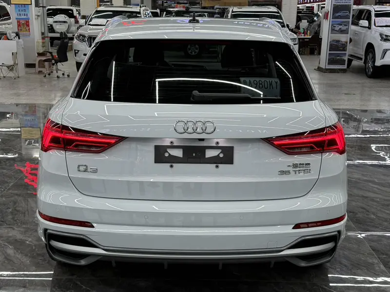 Audi Q3 — фото 5