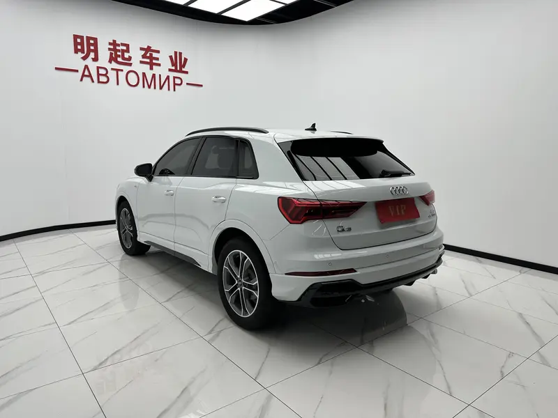 Audi Q3 — фото 4