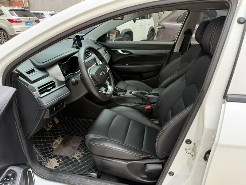 Geely Emgrand UP 1.5L CVT — фото 8