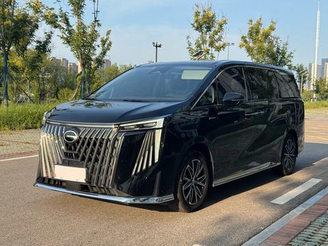 GAC Trumpchi M8