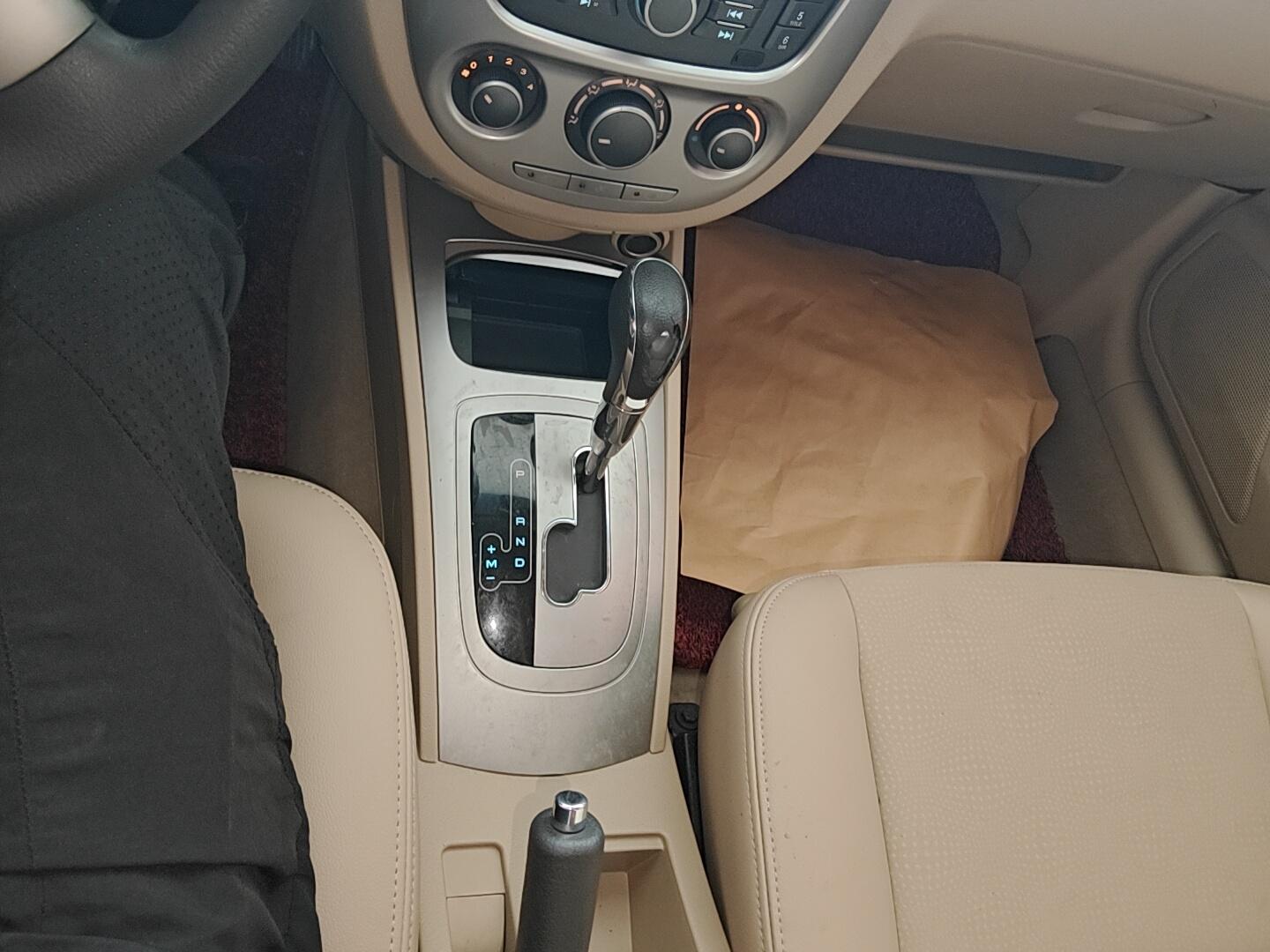 Buick Excelle — фотографии объявления, Фото 10