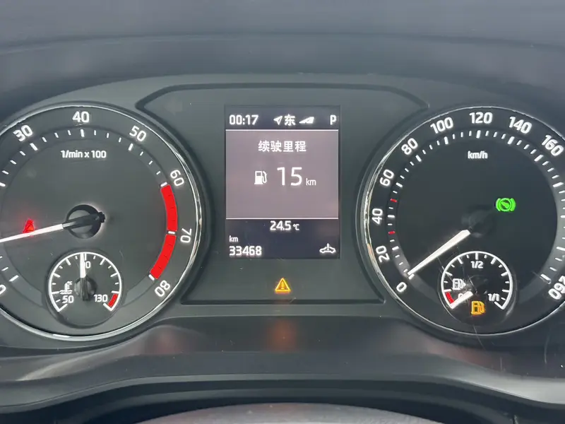 Skoda Rapid PRO TSI 280 DSG Premium Plus — фото 8