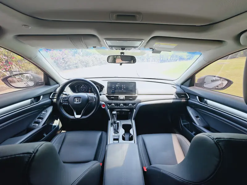 Honda Accord — фото 9