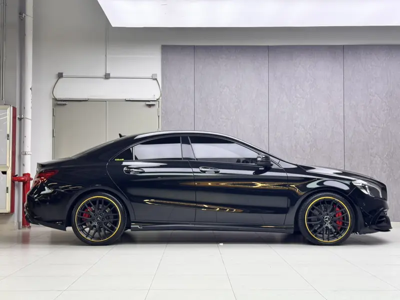 Mercedes-Benz CLA AMG — фото 6