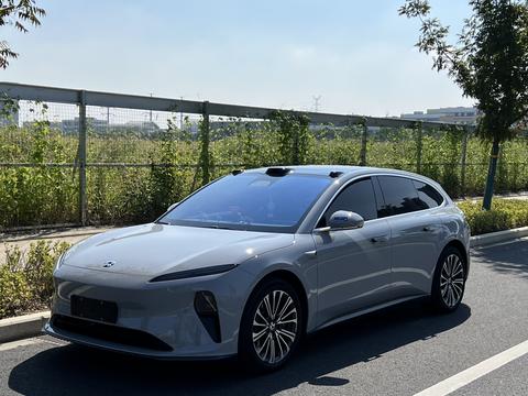 Nio ET5T