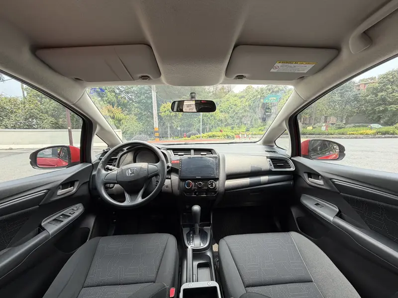 Honda Fit 1.5L LX CVT комфорт — фото 7