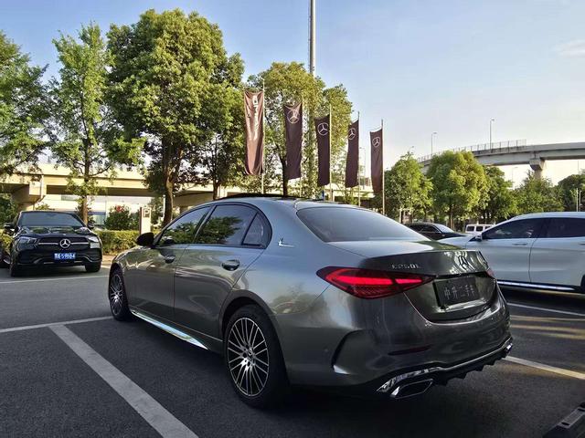Mercedes-Benz Class C 2024 Серебристо-серый из Китая, фото 5