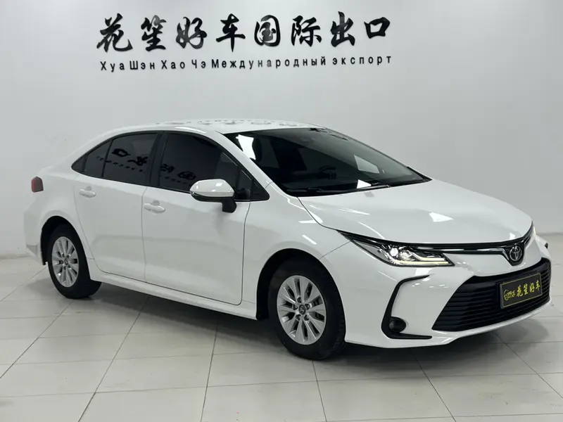 Toyota Corolla — фото 3
