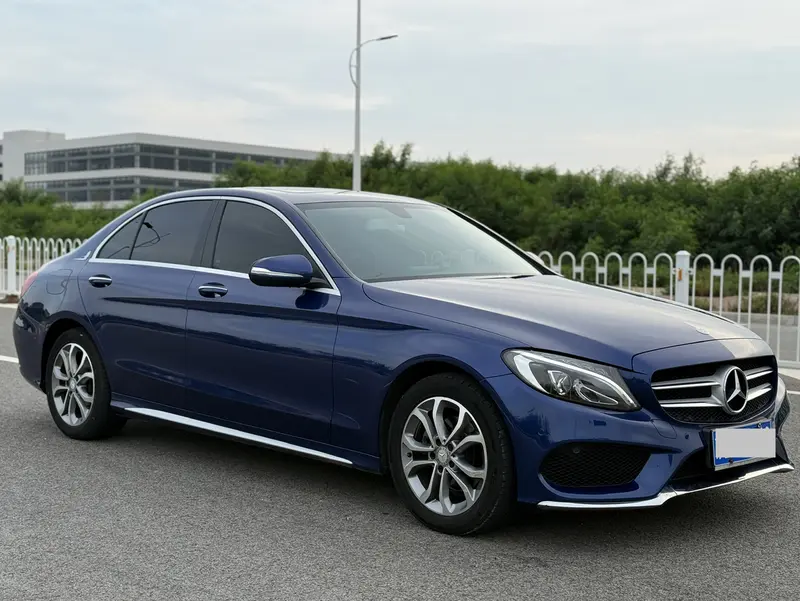 Mercedes-Benz C-Class — фото 3